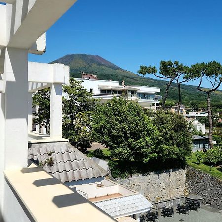Hotel Sakura Torre del Greco Dış mekan fotoğraf
