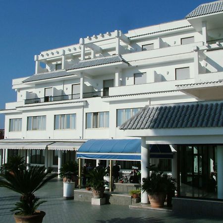 Hotel Sakura Torre del Greco Dış mekan fotoğraf