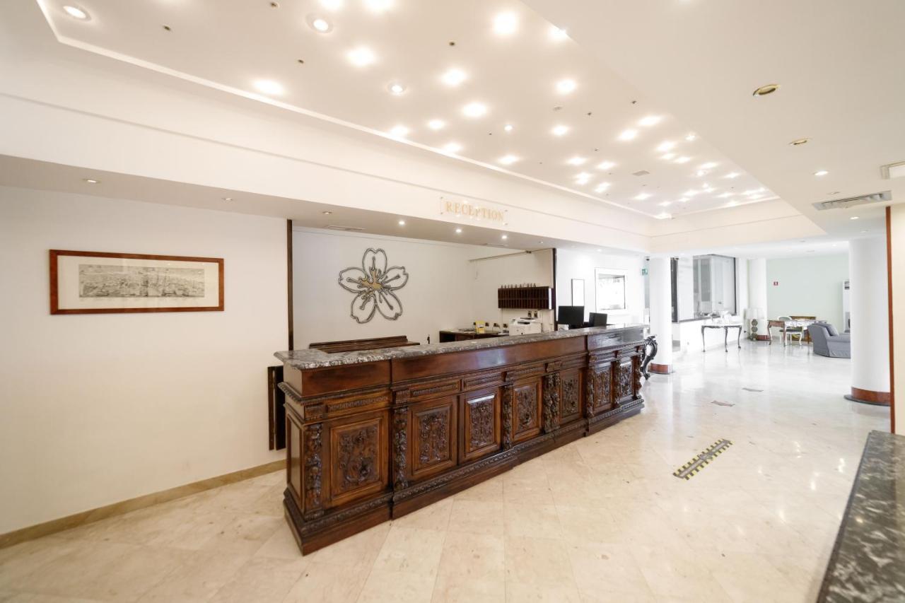 Hotel Sakura Torre del Greco Dış mekan fotoğraf