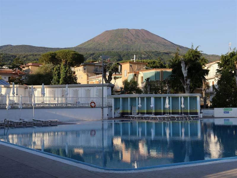 Hotel Sakura Torre del Greco Dış mekan fotoğraf